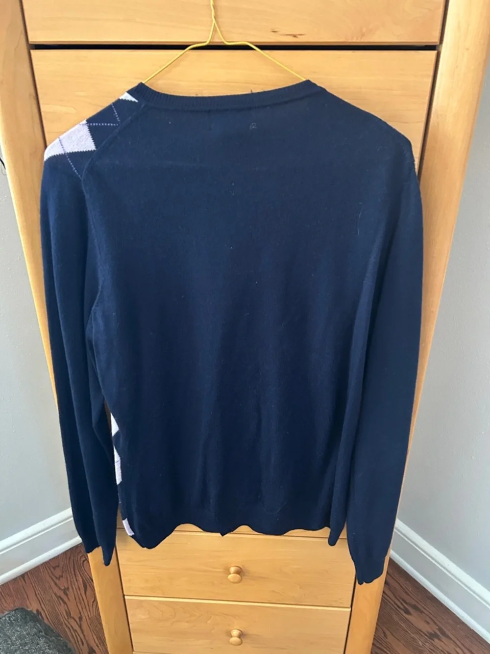 Brooks Brothers Navy and Light Lavender Argyle Button Cardigan.  Large - Picture 4 of 4